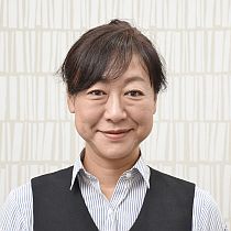 手塚 美穂（賃貸営業部[業務課]課長）
